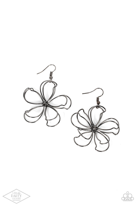 Miss Daisy - Gunmetal (Large) - Life of the Party Black Diamond Exclusive